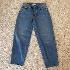 Madewell Petite Baggy Tapered Jeans in 26P
